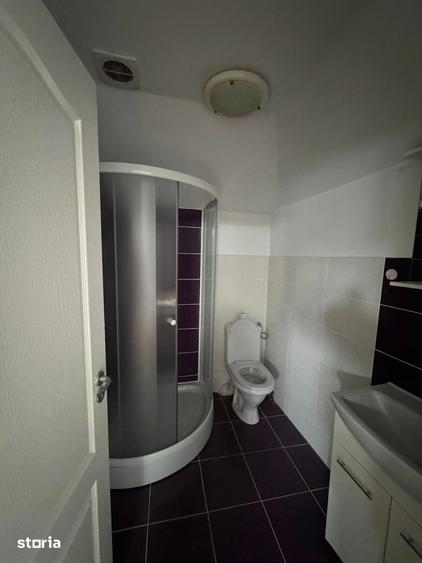 Casă cu 3 camere cu Teren 150 Mp în Roman