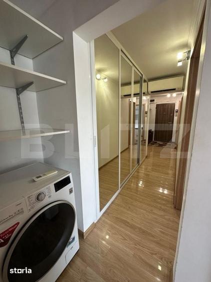 Apartament cu 3 camere decomandat în Rovine