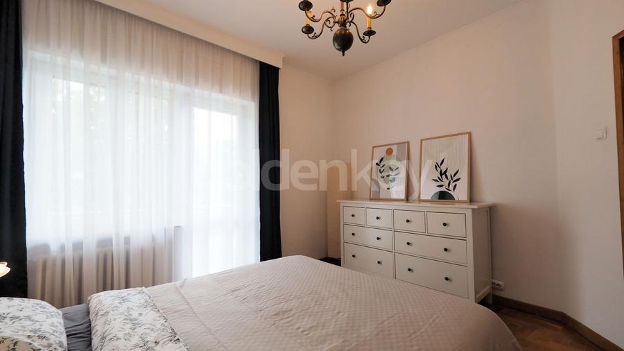 Apartament cu 2 camere semidecomandat, mobilat în Dorobanți