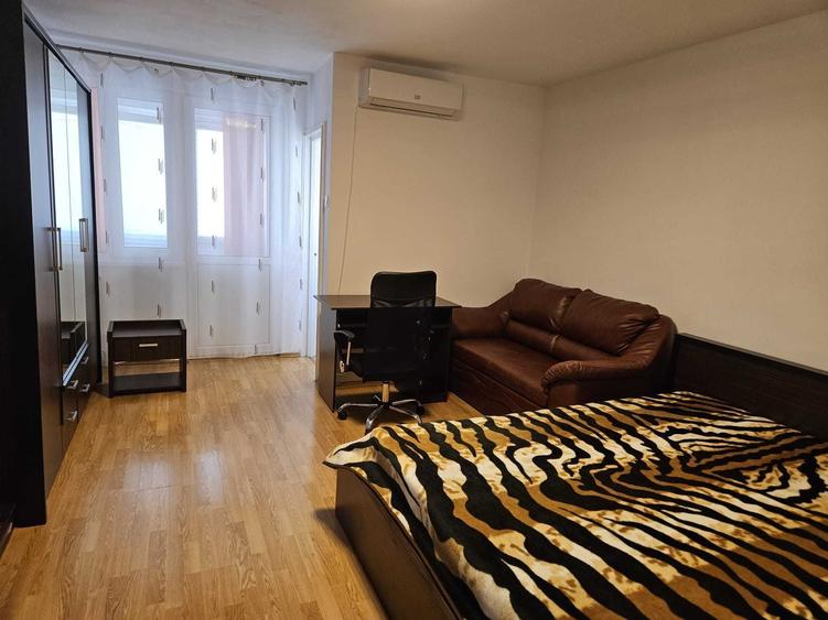 Direct Proprietar - Garsoniera la 1 MINUT de Metrou Dristor | AC | Smart TV | Disponibila imediat - 3