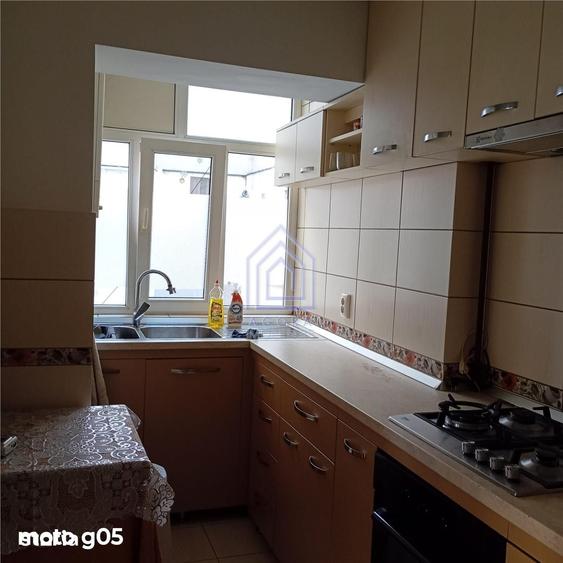 Apartament cu 3 camere decomandat în George Enescu