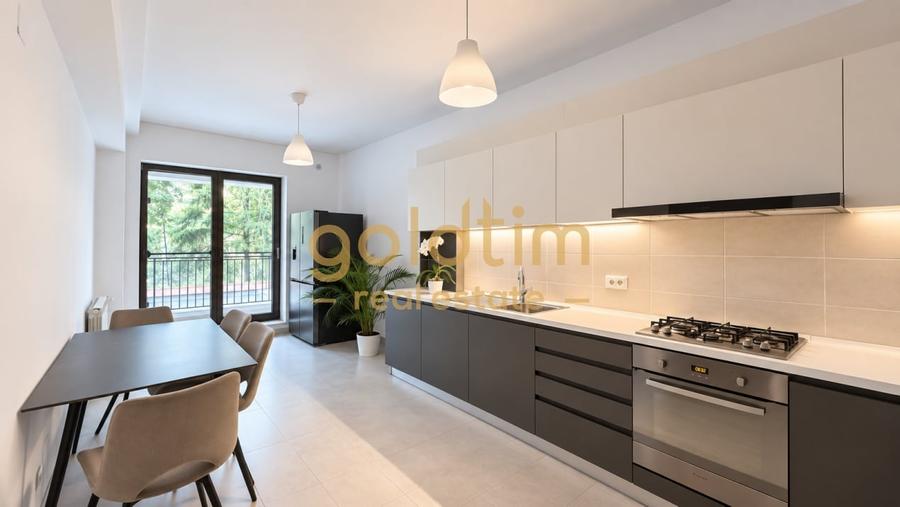 Apartament cu 4 camere decomandat, mobilat în Aviatorilor