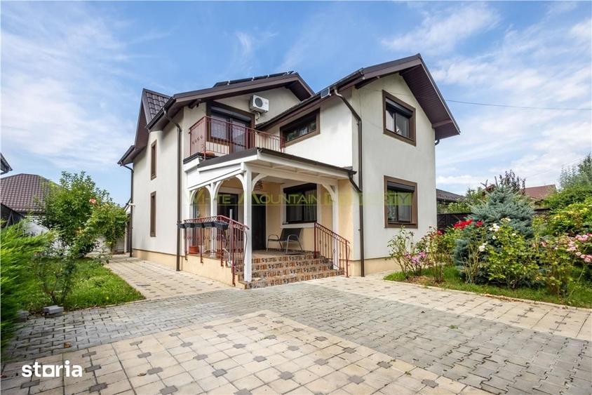 Casă cu 5 camere cu Teren 300 Mp în Central