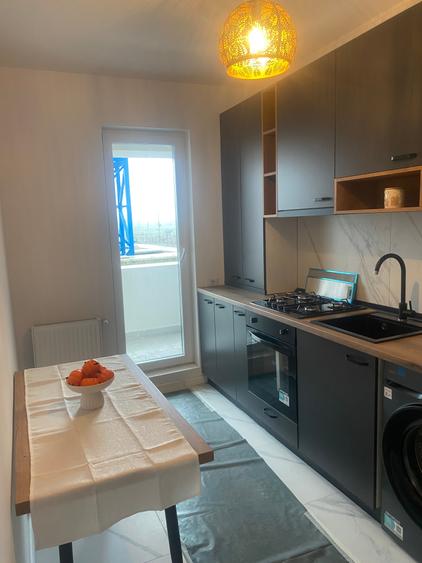 Apartament cu 3 camere decomandat în Chiajna