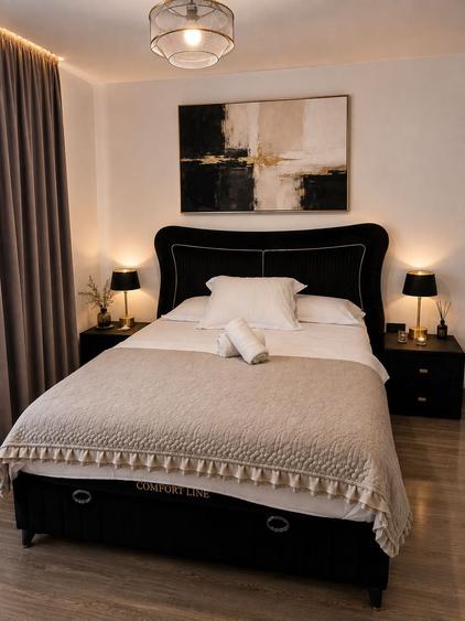 Casă cu 4 camere cu Teren 200 Mp în Central