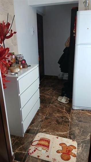 Apartament cu 2 camere semidecomandat, mobilat în Mircea cel Bătrân