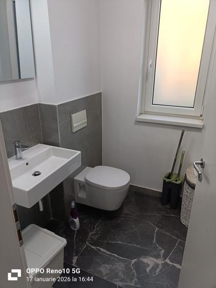 Apartament cu 2 camere decomandat în Aradului