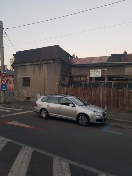 Apartament cu 2 camere decomandat în Gara de Nord