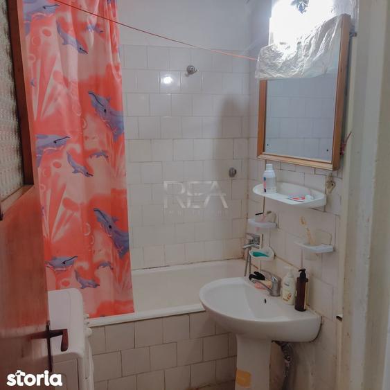 Apartament cu 2 camere decomandat în Sălăjan