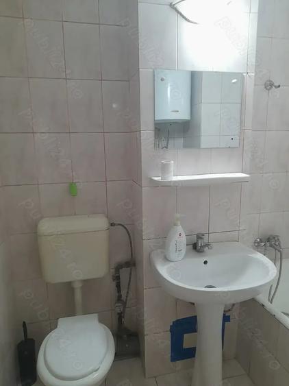 Apartament cu 3 camere decomandat în Aleșd
