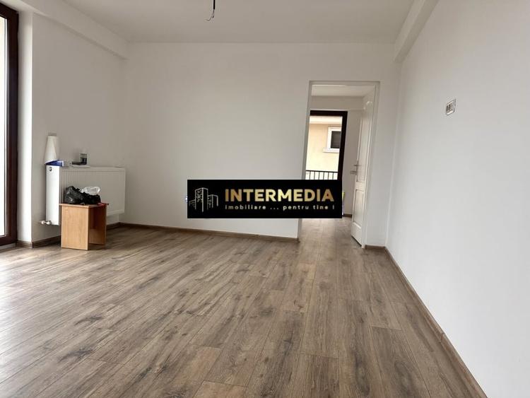 Apartament cu 2 camere, mobilat în Cetate