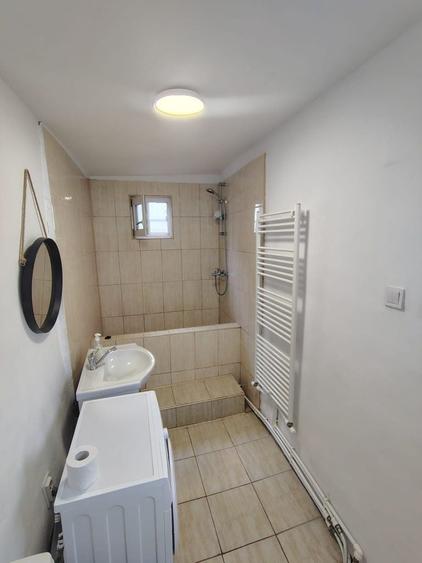 Casă cu 4 camere în Mihail Kogălniceanu
