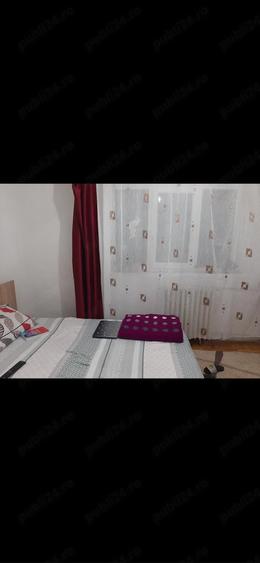 Apartament cu 2 camere semidecomandat în Badea Cârțan