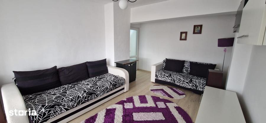 Apartament cu 3 camere decomandat în Fălticeni