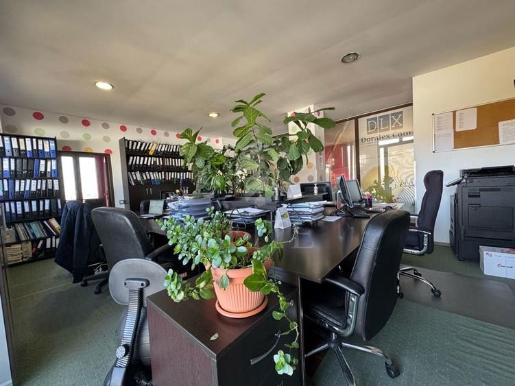 Apartament cu 4 camere decomandat în Dâmbul Rotund
