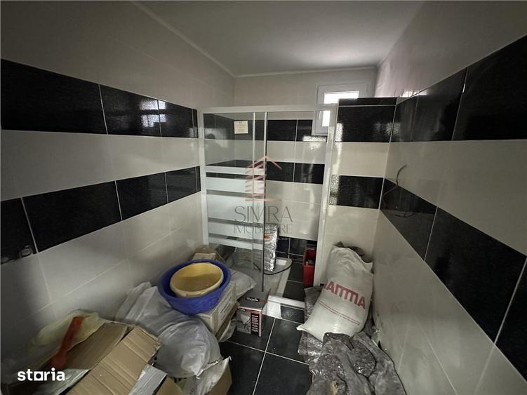 Casă cu 4 camere în Livada de Bihor