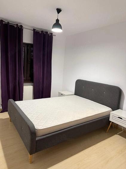Apartament cu 3 camere decomandat în Faleza Nord