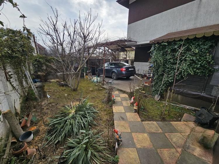 Duplex cu 4 camere cu Canalizare în Chiajna
