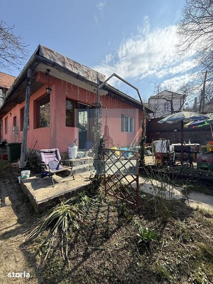 Apartament cu 3 camere decomandat în Centrul Istoric