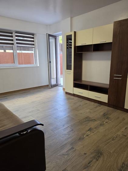 Apartament cu 2 camere, mobilat în Cug