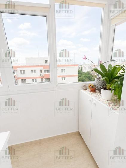 Apartament cu 3 camere decomandat în Sud