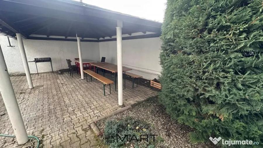 Casă cu 7 camere cu Teren 200 Mp în Ștrand