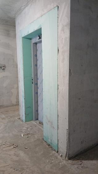 Apartament cu 2 camere decomandat în Titan