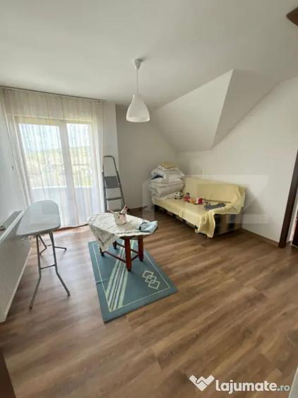 Casă cu 5 camere cu Teren 1000 Mp în Central