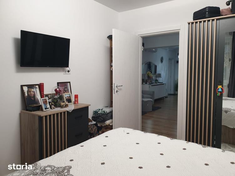 Apartament cu 3 camere în Calea Moldovei