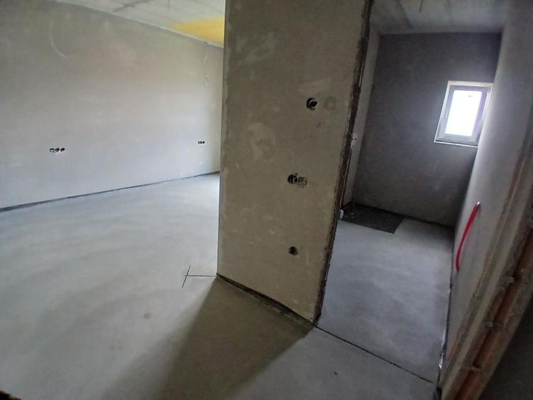 Penthouse cu 3 camere în Țiglari