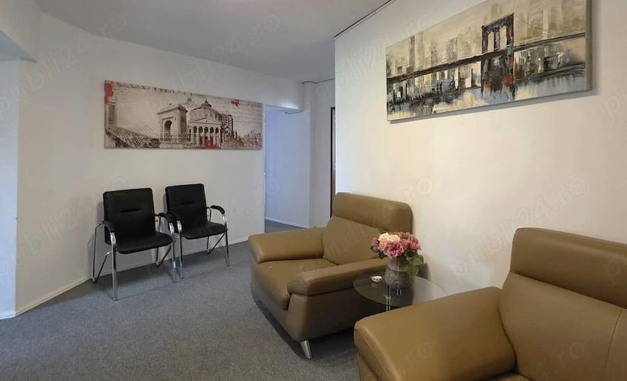 Apartament cu 4 camere decomandat în P-ța Universității