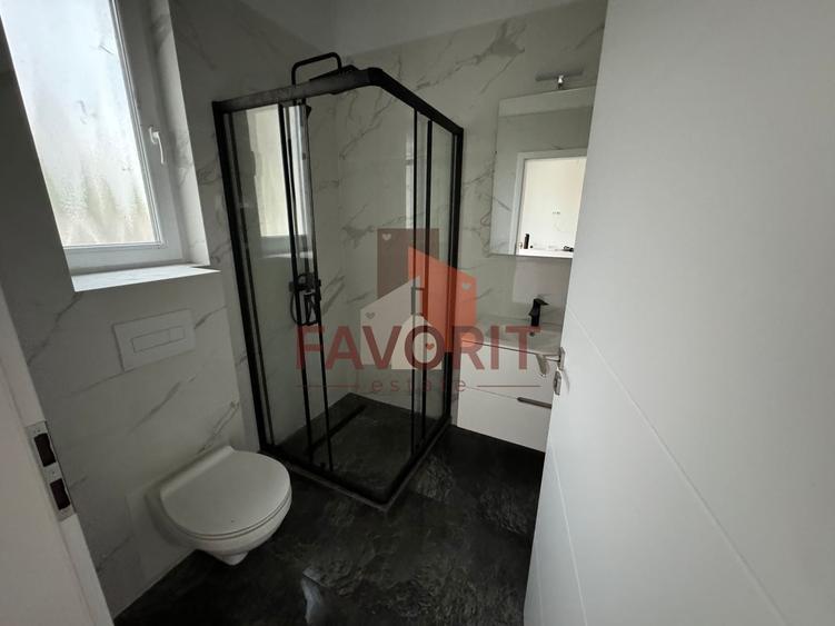 Casă individuală cu 4 camere cu Canalizare în Giroc