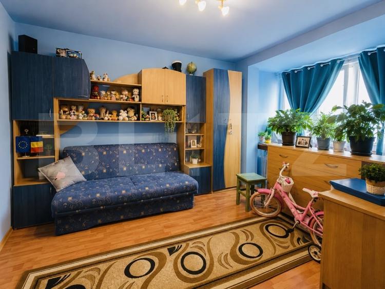 Apartament cu 2 camere semidecomandat, mobilat în Centrul Civic