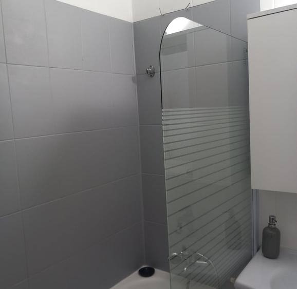 Garsonieră decomandată în Dristor