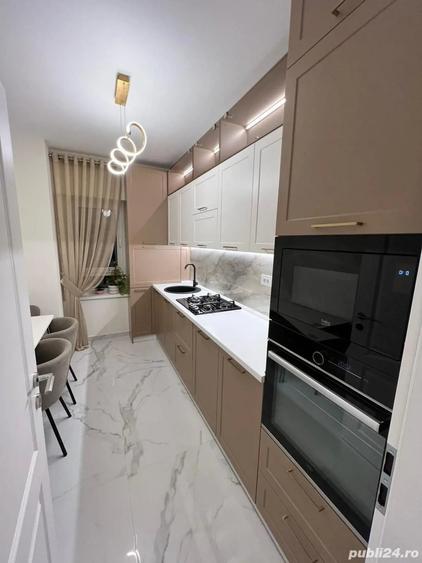 Apartament cu 2 camere decomandat în Politehnica