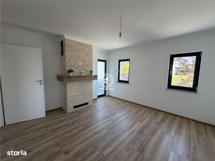 Casă cu 4 camere cu Teren 500 Mp în Bârnova
