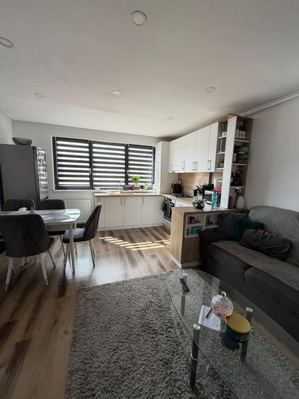 Apartament cu 2 camere semidecomandat în Florești