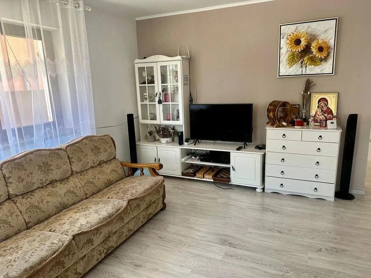 Spațiu comercial, de 224 mp, în Bobu