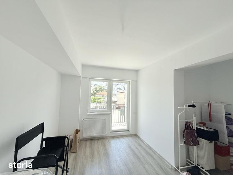Apartament cu 3 camere în Giurgiului