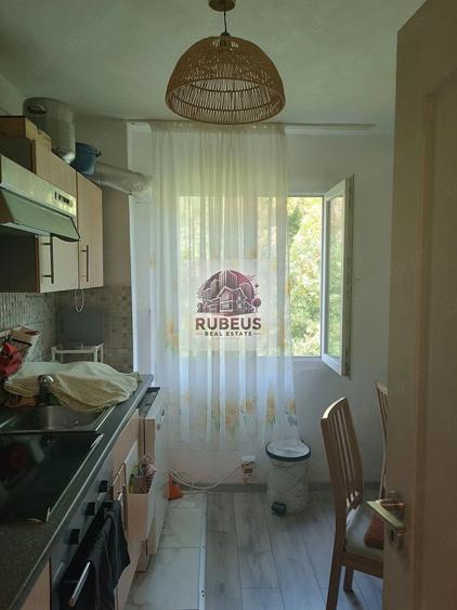 Apartament cu 2 camere nedecomandat în Central