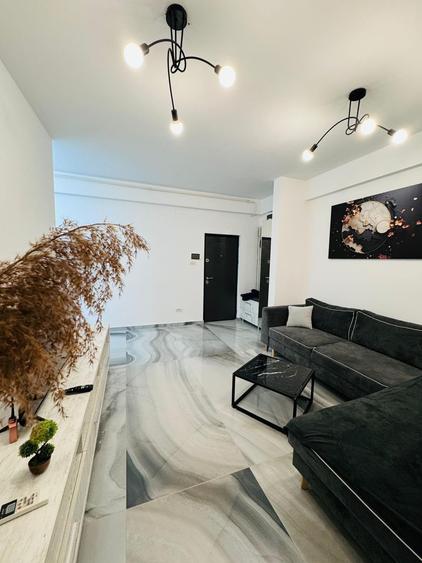 Apartament cu 2 camere semidecomandat în Calea Severinului