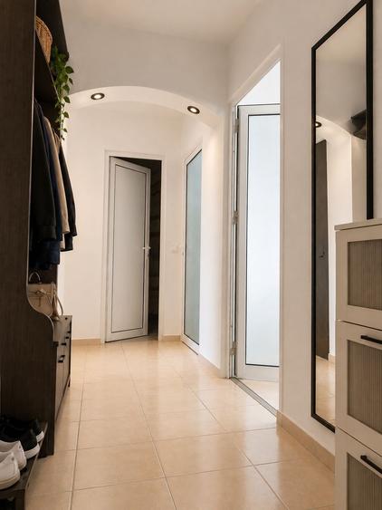 Apartament cu 3 camere decomandat în Ultracentral