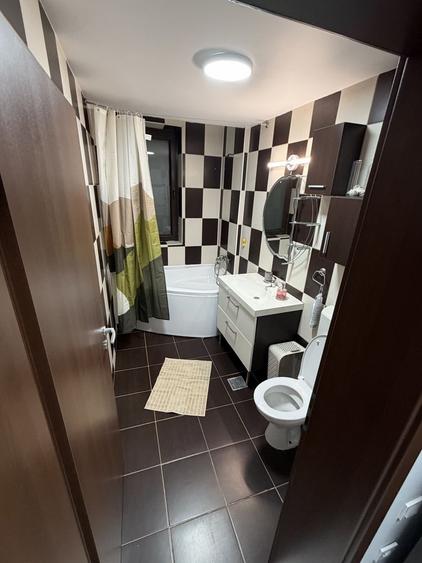 Apartament cu 2 camere semidecomandat în Exterior Vest