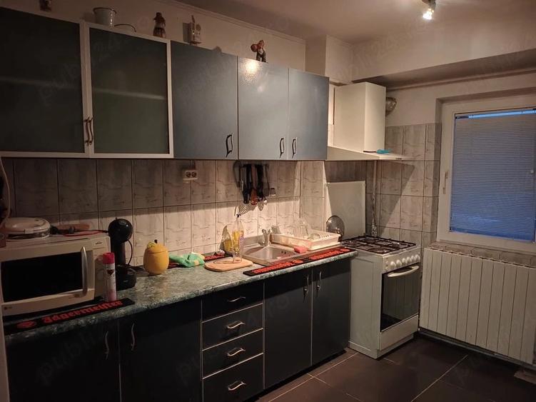 Apartament cu 3 camere decomandat în Snagov