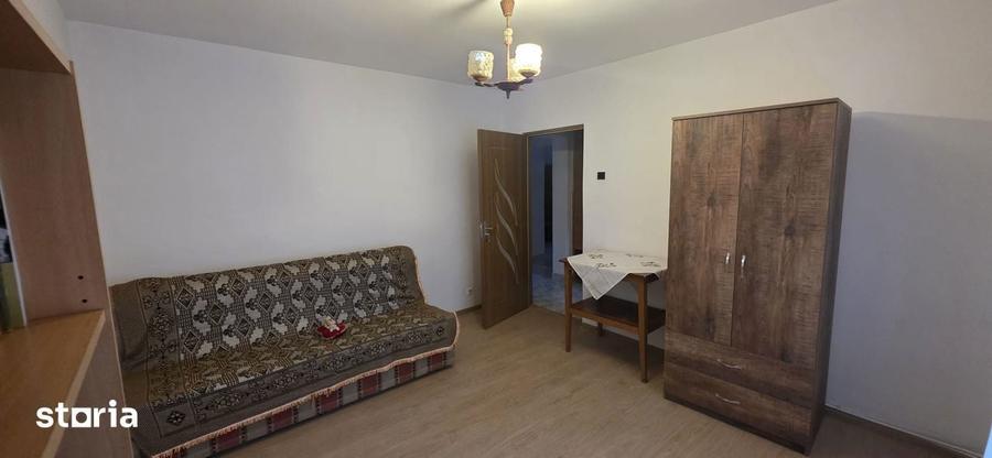 480euro/luna, Gara apartament spatios 3 camere, 2 bai, et 1, bloc vila - 6