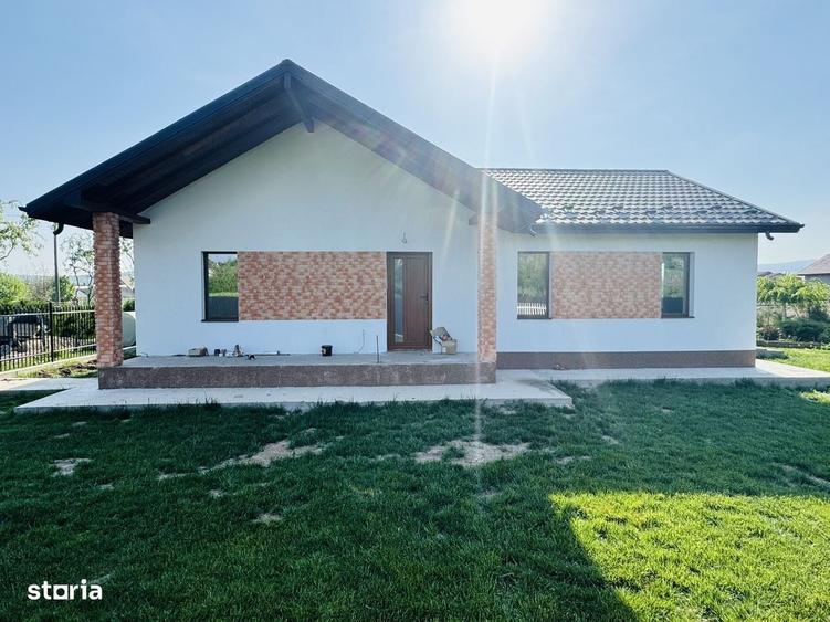 Casă cu 3 camere în Lunca Cetățuii