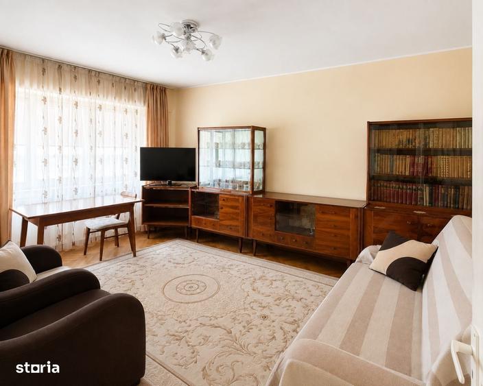 Apartament cu 3 camere decomandat în City Park Mall
