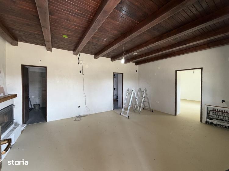 Casă cu 3 camere în Doba