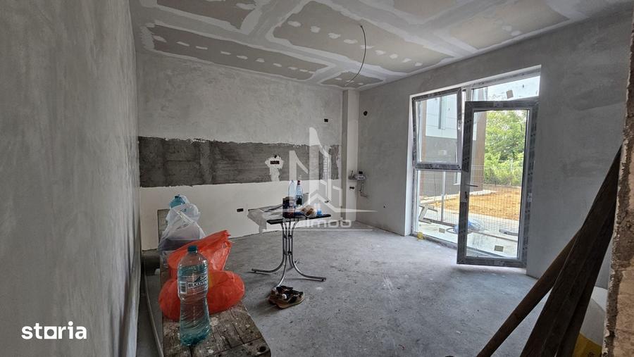 Casă cu 5 camere cu Teren 300 Mp în Central