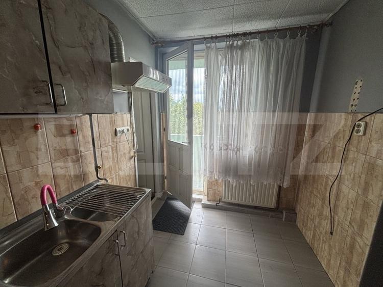 Apartament cu 4 camere decomandat, mobilat în Șimleu Silvaniei